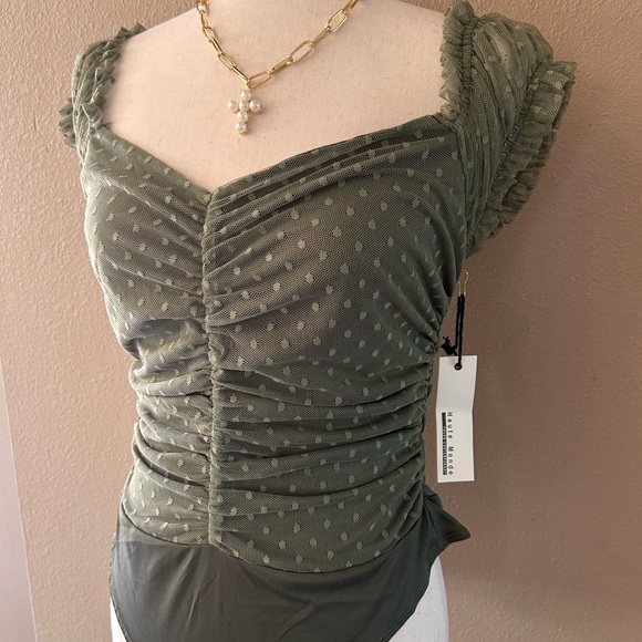 🆕Lace overlay bodysuit - Picture 7 of 8